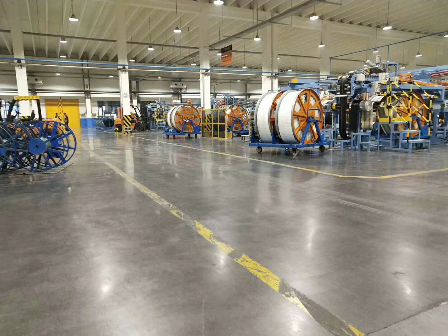 山東工地20000平密封固化圓滿(mǎn)完工